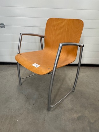 Ca. 20x Stoel , stapelbaar