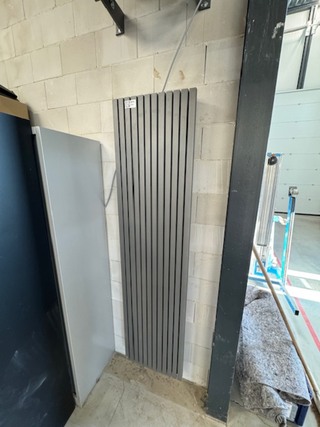 Demo radiator  Jaga, antraciet