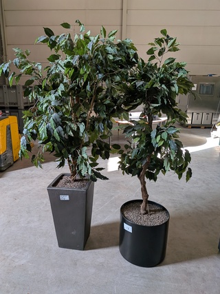 2x Kunstplant in pot