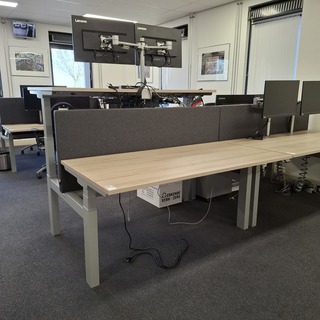 Elektrisch duoblok sta-zit bureau