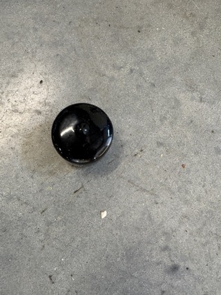 Magazijnbak met doppen zwart