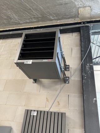 Luchtverhitter Jaga, AVS