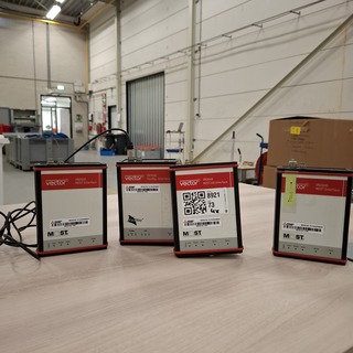 4x Diverse Interface t.b.v. automotive netwerktechniek Vector, VN2610,