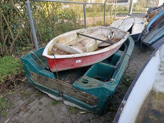 (Locatie Heeg) 4x bootje