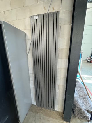 Demo radiator  Jaga, antraciet