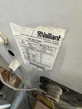 2x Warmtepomp buitenunit Vaillant