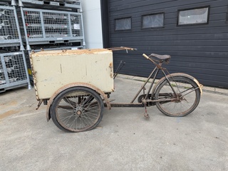 Vintage Ice Cream Box-Trike, Gazelle