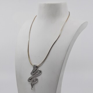 Collier met hanger, 14 karaats