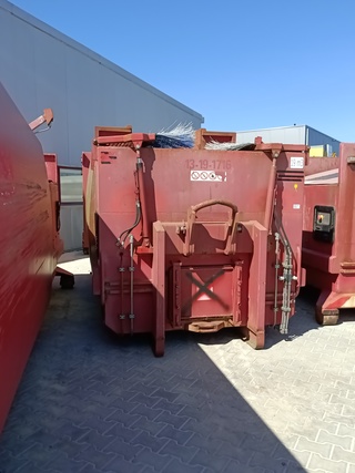 19 m3 Haakarm afzet perscontainer, Kiggen, 2012