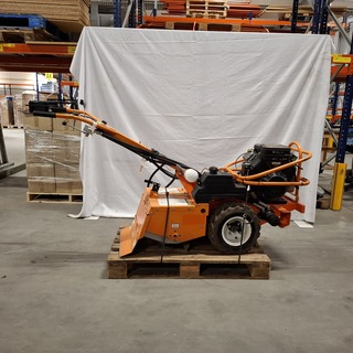 Grondfreesmachine 16HP benzine, Baretto
