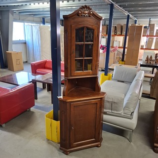Mahoniehouten hoekkast
