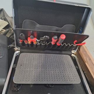 Partij divers gereedschap en meetinstrumenten
