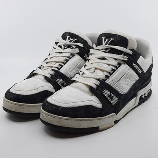 Paar schoenen, maat 8, Louis Vuitton, DD 0243