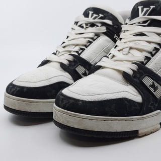 Paar schoenen, maat 8, Louis Vuitton, DD 0243