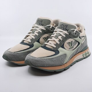 Paar schoenen, maat 10, Louis Vuitton, GO 0244