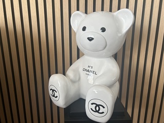 Chanel beer, Lior24, Wit