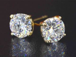 Gouden natuurlijke diamanten oorbellen van 2.00 carat