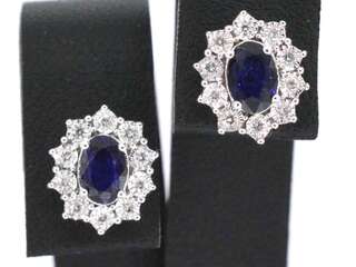 Witgouden oorbellen met natuurlijke diamanten en saffier