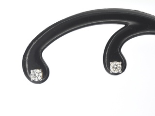 Gouden oorbellen met natuurlijke diamant
