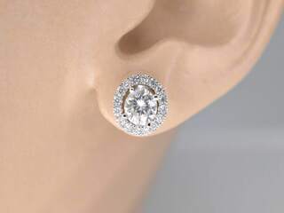 Witgouden natuurlijke diamanten entourage oorbellen van 1.50 carat
