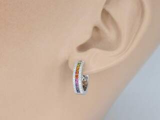 Witgouden oorbellen met multi colour saffieren en diamanten