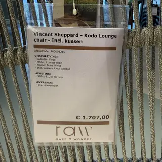 Fauteuil met footstool, Vincent Sheppard, Kodo Lounge Chair, Dune whit