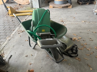 Slanghaspel met kruiwagen