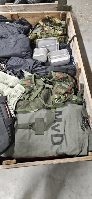 Persoonlijke uitrusting en kleding defensie, Woodland / KPU / KL
