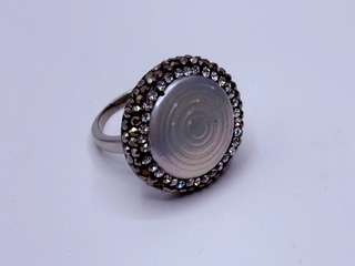 Gioielli dames ring – Nieuw – Stenen zijn geen natuurlijke diamanten