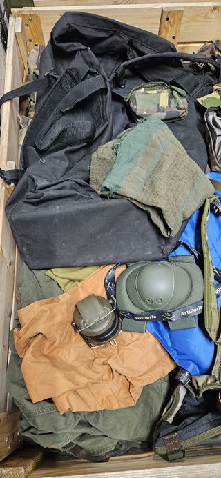 Persoonlijke uitrusting en kleding defensie, Woodland / KPU / KL