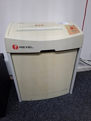 Papiervernietiger Rexel, 165Auto