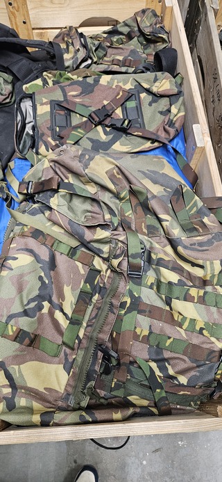 Persoonlijke uitrusting en kleding defensie, Woodland / KPU / KL