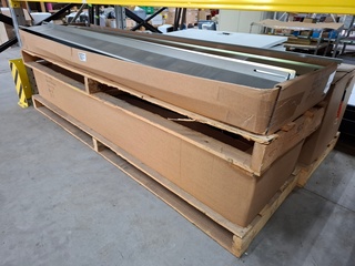 Partij metalen ballast houders