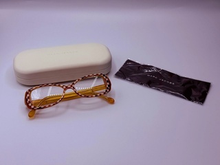 Fred Paris bril met Marc Jacobs case