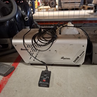 2x Rookmachine, 1x sneeuwmachine, Antari