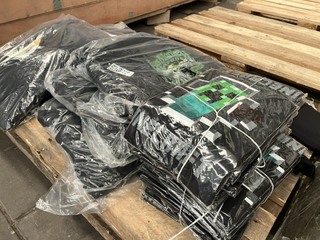 Ca. 100x Diverse T-shirts