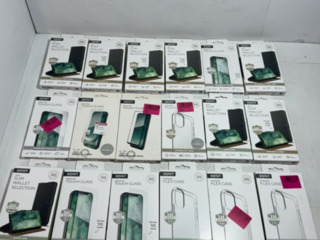 Partij telefoon hoesjes en screen protectors, XQISIT