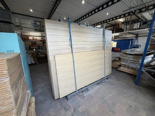 Ca. 20x Meubelplaten, diverse kleuren