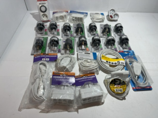 Partij Elektrische Verlengkabels en Adapters, Vivanco, Scanpart, Exin