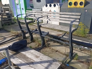 Parkbank met rollator uitsparing