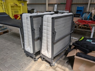 2x Veldbed