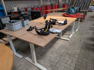 4x Bureau