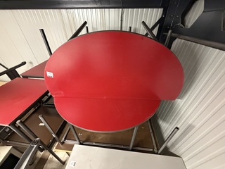 4x Halfronde tafels, Vepa, rood