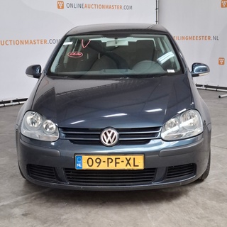 Personenauto, Volkswagen, Golf, 1.4 Trendline, 2004