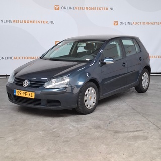 Personenauto, Volkswagen, Golf, 1.4 Trendline, 2004