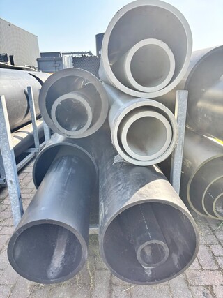Ca. 10x HDPE en PE buizen