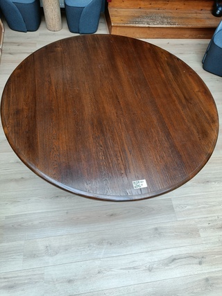 3x Ronde eettafel of vergadertafel