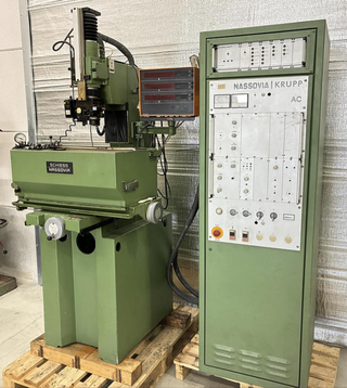 Zink-Vonk machine Schiess-Nassovia, FE 501, groen, bouwjaar 1981