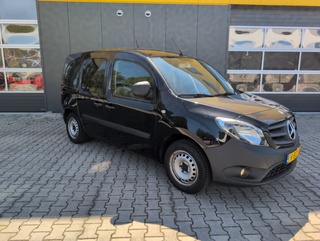 Bedrijfsauto, Mercedes-Benz, Citan 111 CDI BlueEFFICIENCY, 2018