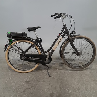 Elektrische damesfiets, Giant, Triple X